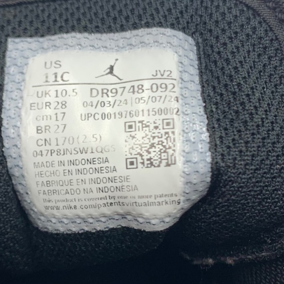 Air Jordan 1/Nike basketball low top hook and loop closure white black sneakers - Picture 14 of 16